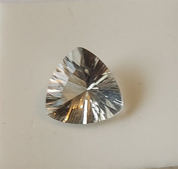 Petalite - Size - 12x12 mm - Triangle - Carat - 4.03