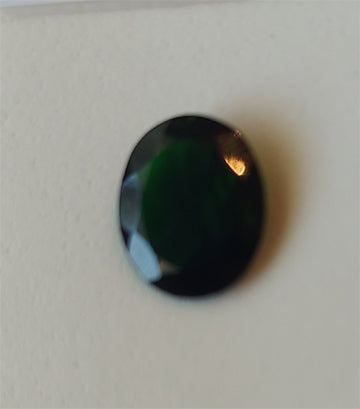 Chrome Diopside  -  Size - 12x10  mm  Oval  -  Carat  -  3.80