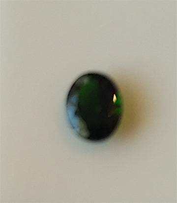 Chrome Diopside  -  Size - 9x7  mm  Oval  -  Carat  -  1.77