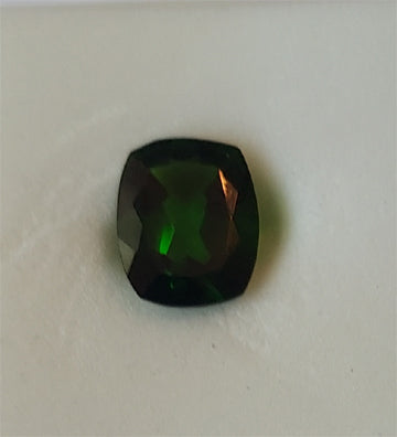 Chrome Diopside  -  Size - 9x7  mm  Rectangle  -  Carat  -  3.25